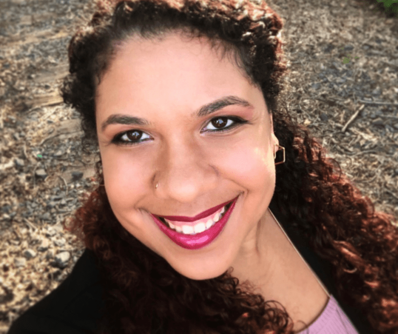 Britt Robinson, head shot